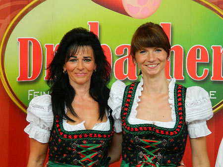 Geschäftsführung: Ramona Hartmann, Ivonne Schönherr Geschäftsführung